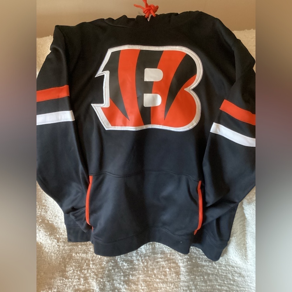 NEW NFL Men's Cincinnati Bengals
Hooded Sweatshirt Size XL - Picture 10 of 14
